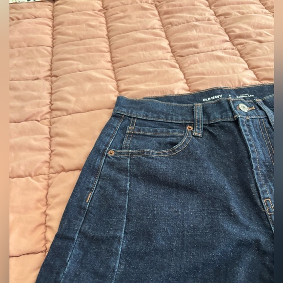 NWT Old Navy Barrel leg dark denim - Picture 3 of 7